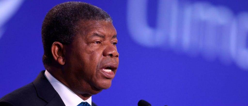 O País de Lourenço