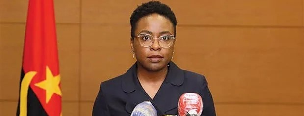 Ilusões Perigosas da Ministra das Finanças