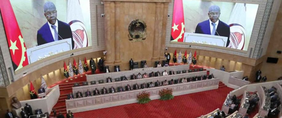 A Urgência de Uma Nova Constituição para Angola